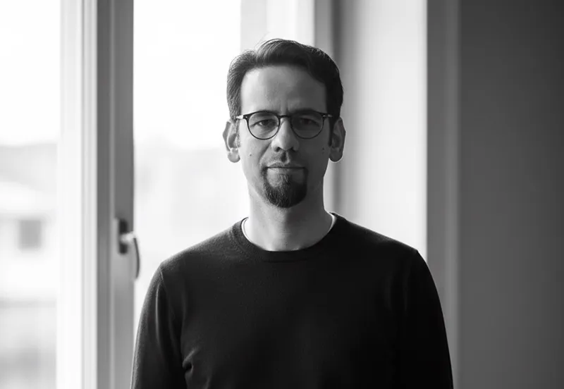 Nihad Taisir Nadam - Creative Director and Digital Arabic Calligrapher in Dubai